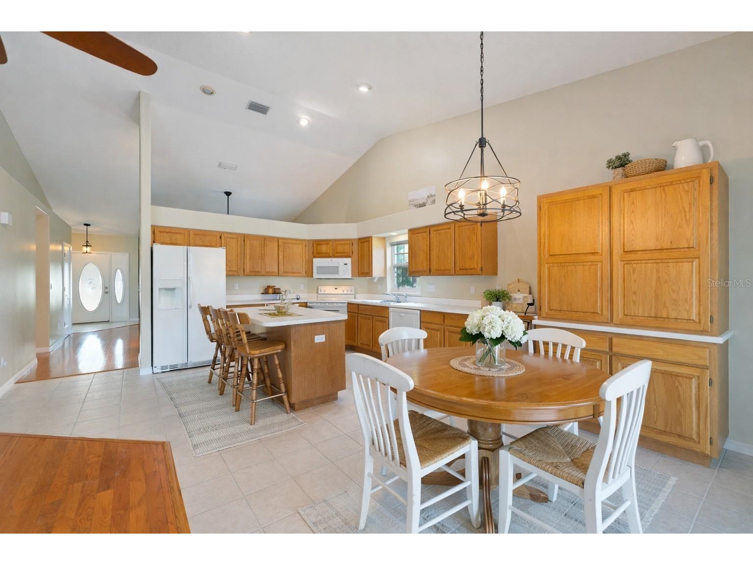 6741 Northlake Drive Zephyrhills FL 33542 W7880576 image13