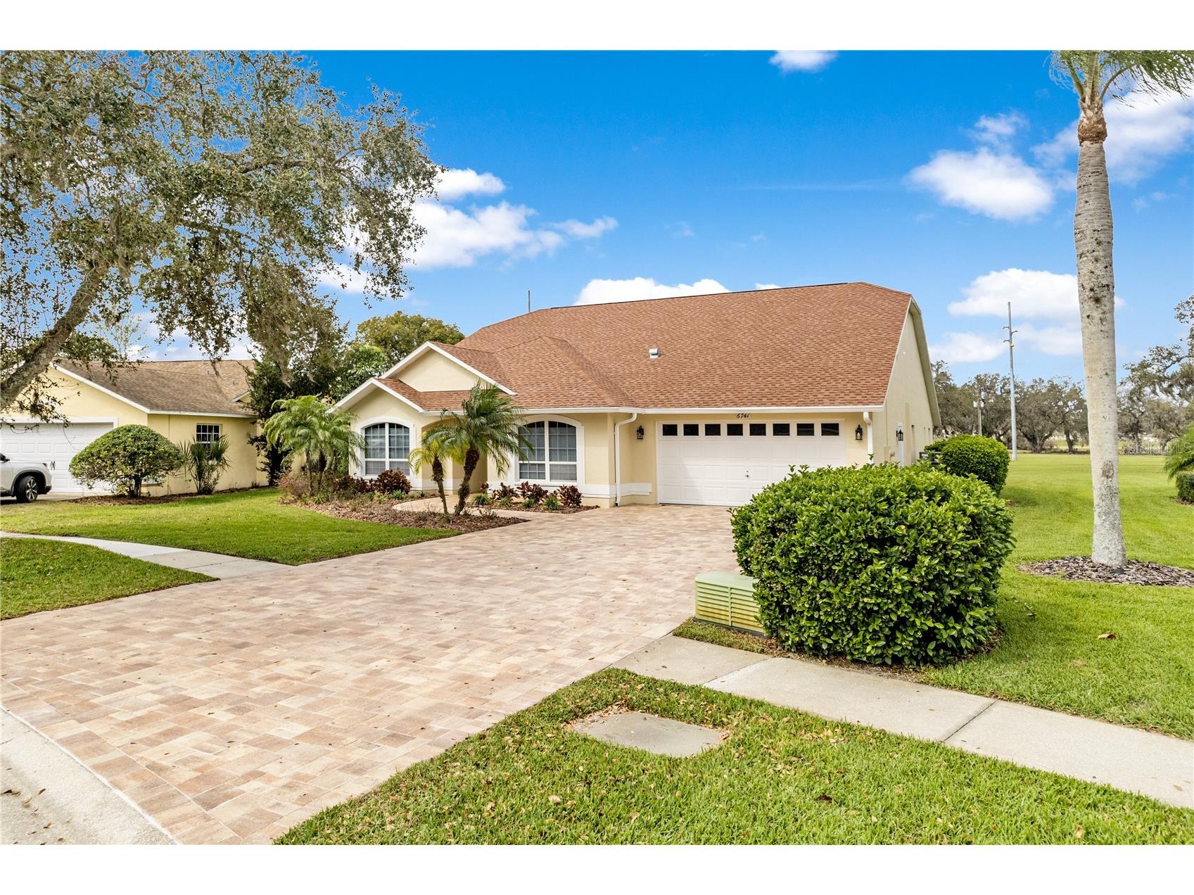 6741 Northlake Drive Zephyrhills FL 33542 W7880576 image32