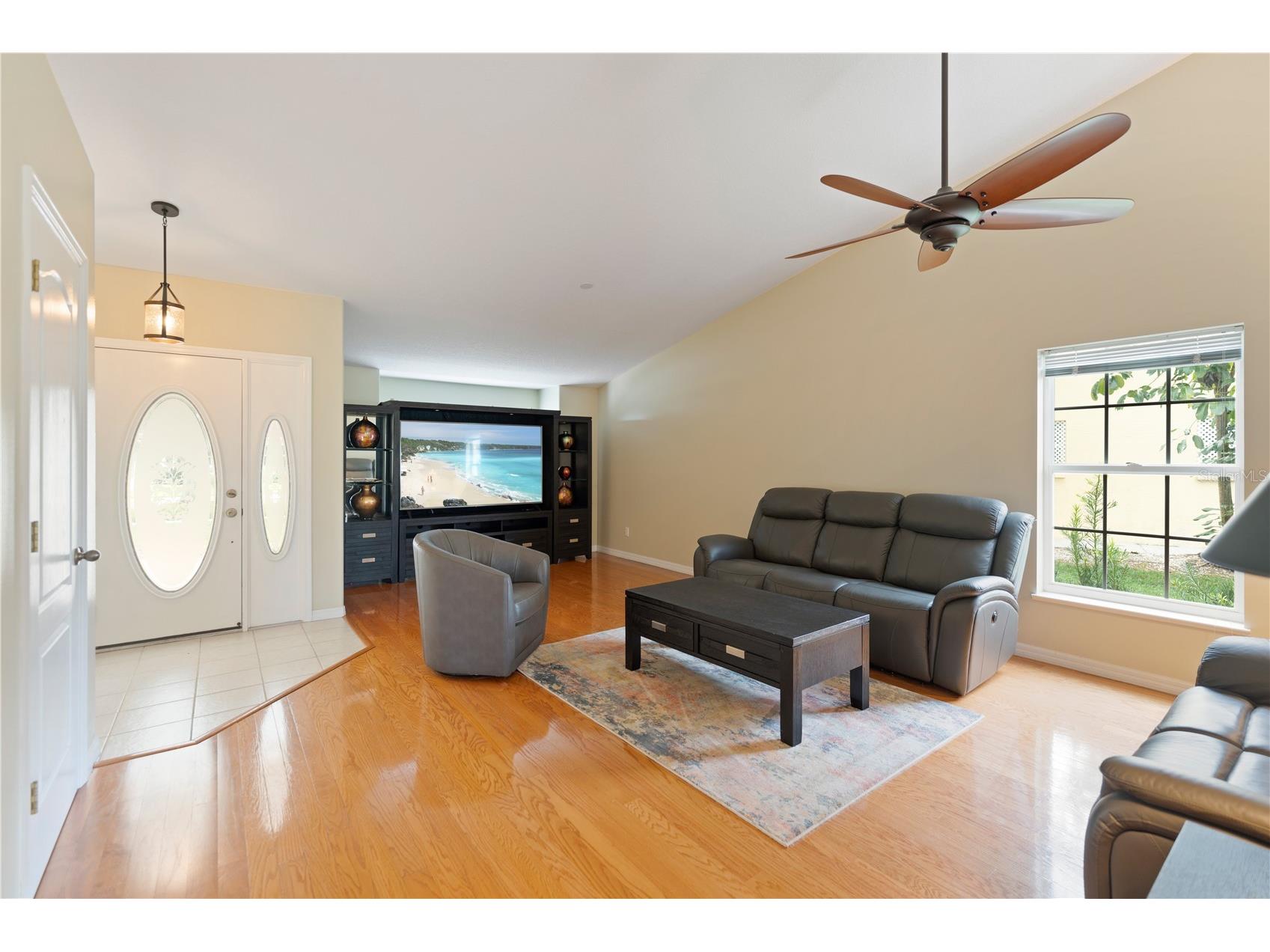 6741 Northlake Drive Zephyrhills FL 33542 W7880576 image6