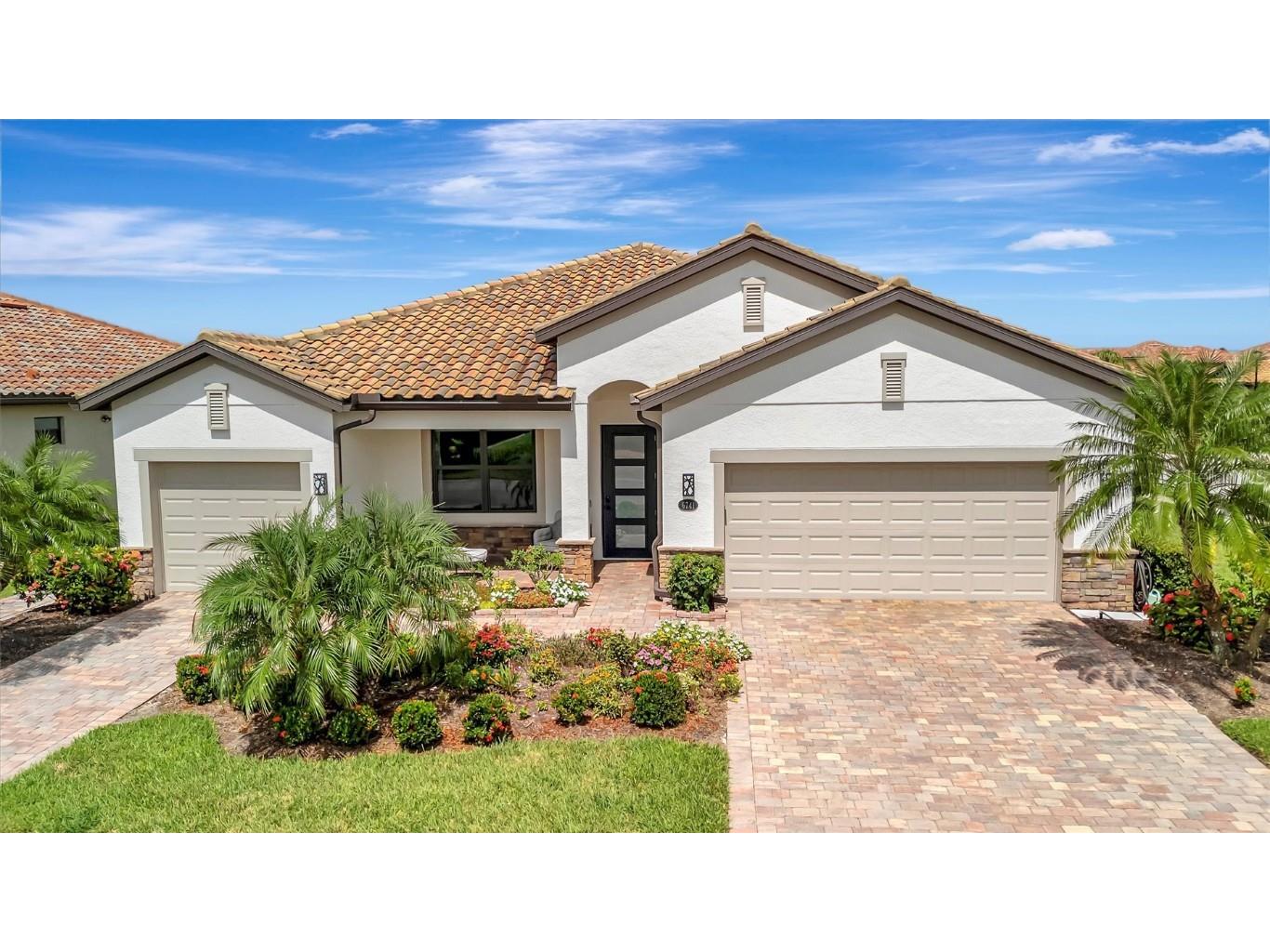 6741 Rookery Lake Drive Bradenton FL 34212 A4666622 image1