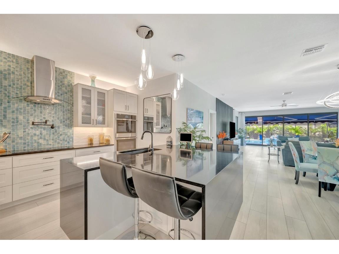 6741 Rookery Lake Drive Bradenton FL 34212 A4666622 image3