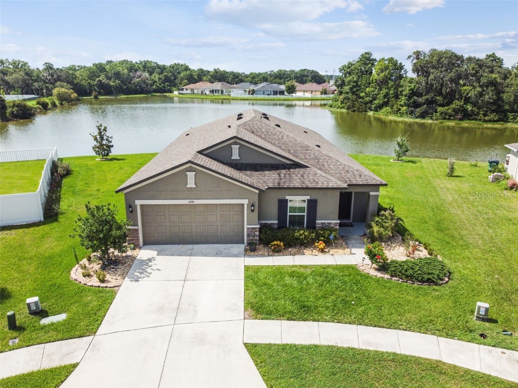 6742 Castle Green Place Zephyrhills FL 33541 T3455096 image1