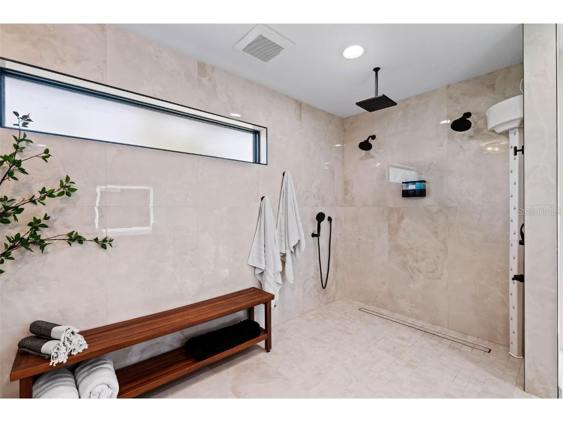 6742 Tequesta Drive Seminole FL 33777 TB8449591 image21