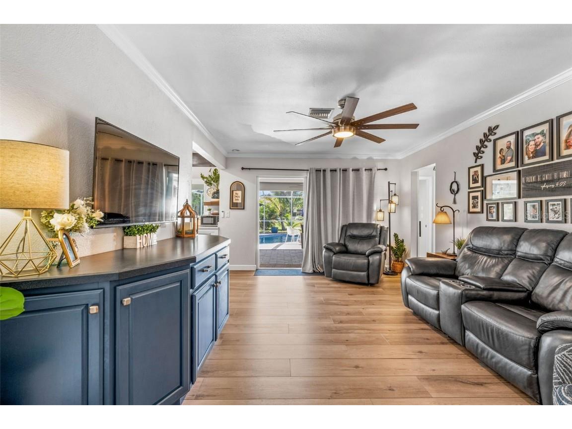 6742 Tequesta Drive Seminole FL 33777 TB8449591 image33