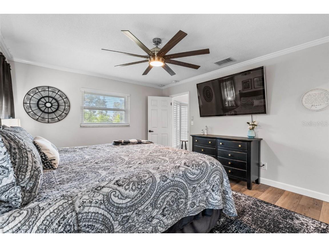 6742 Tequesta Drive Seminole FL 33777 TB8449591 image75