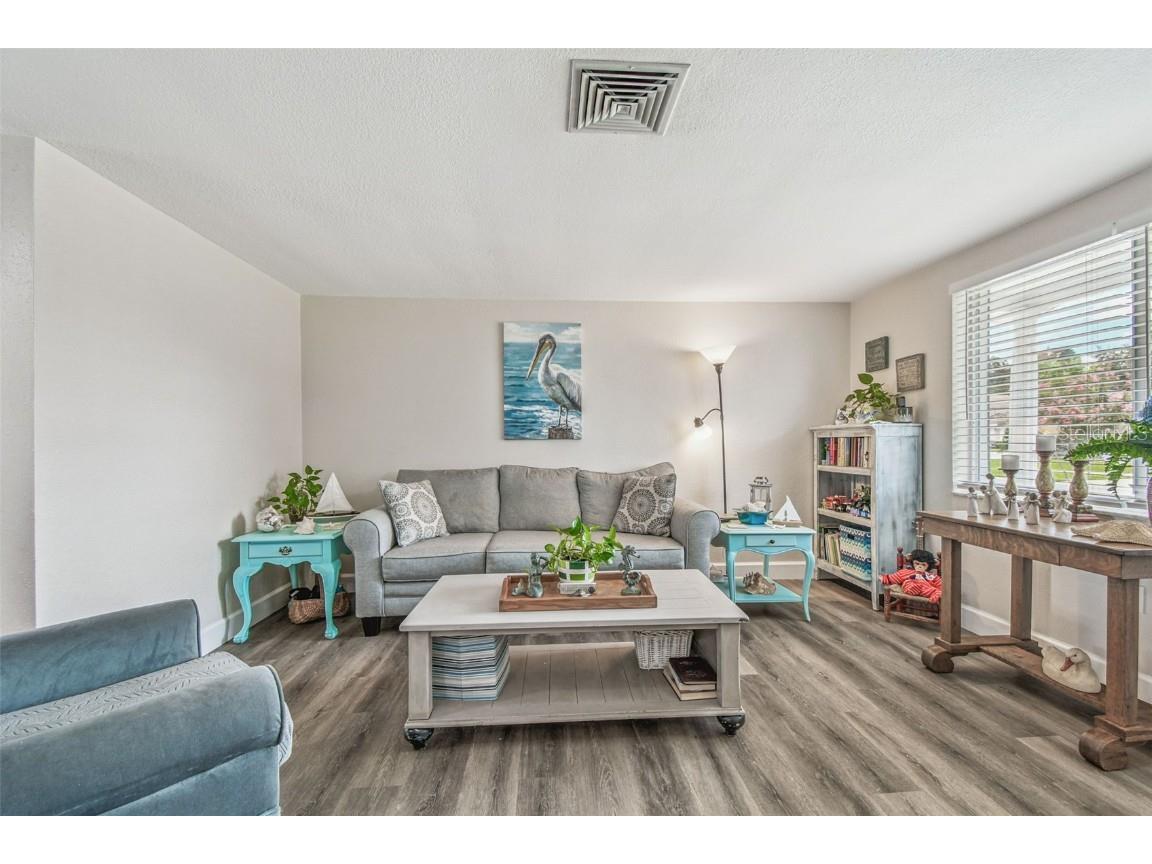 6743 Knightsbridge Drive New Port Richey FL 34653 TB8419842 image6