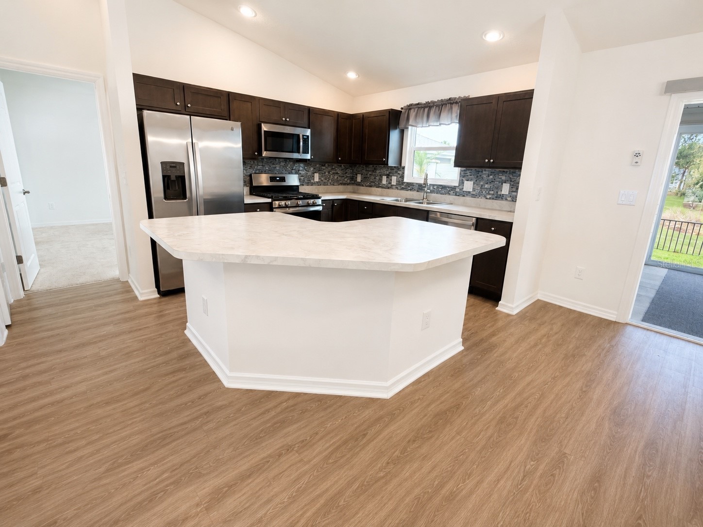 6743 Mary Loop The Villages FL 34762 G5112653 image16