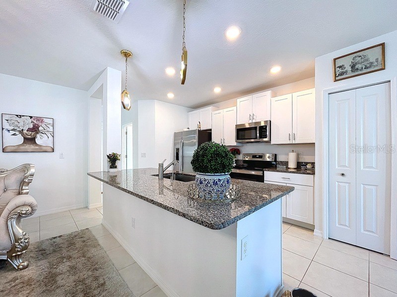 6744 Back Forty Loop Zephyrhills FL 33541 O6350743 image8