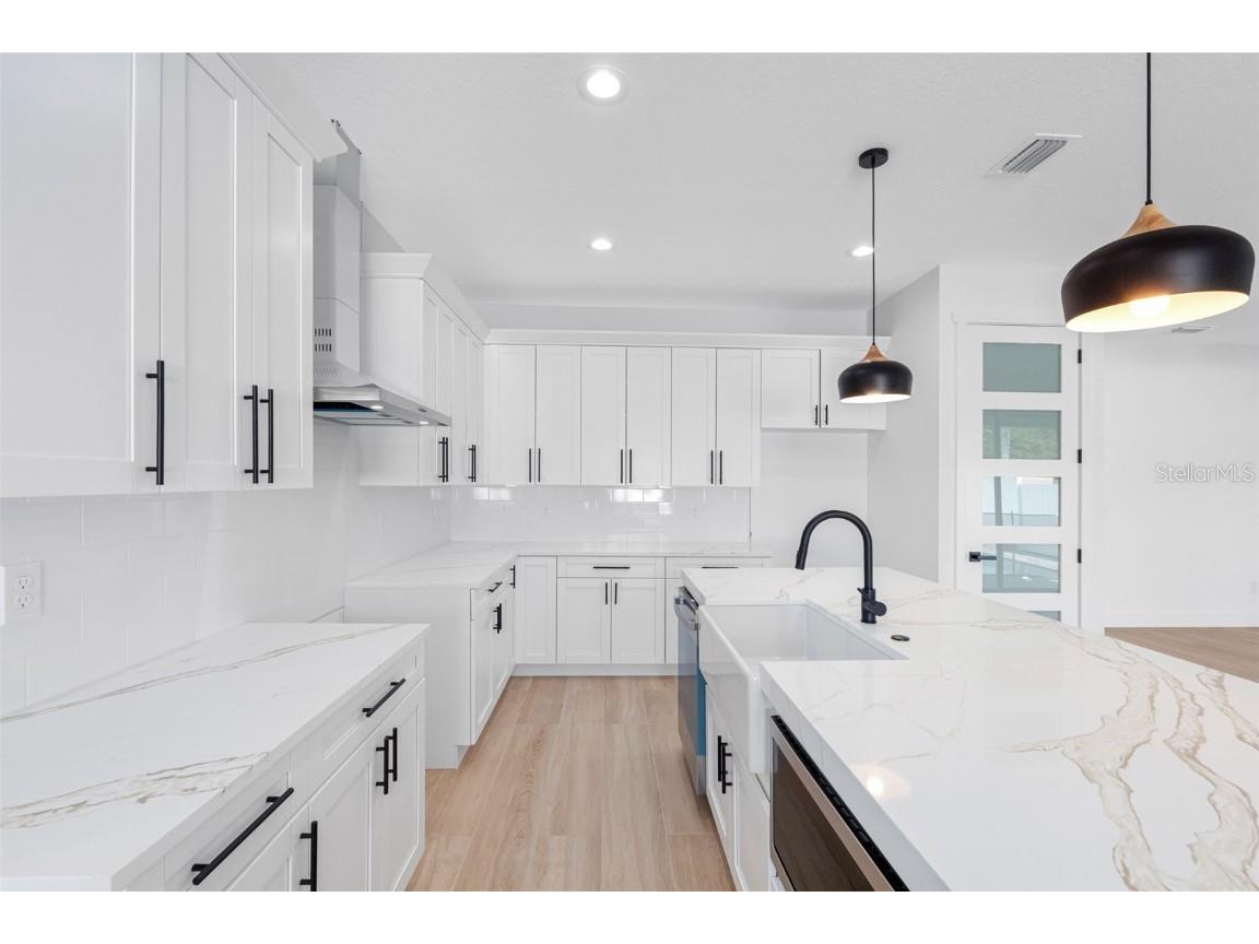 6744 Ralston Beach Circle Tampa FL 33614 TB8412907 image14