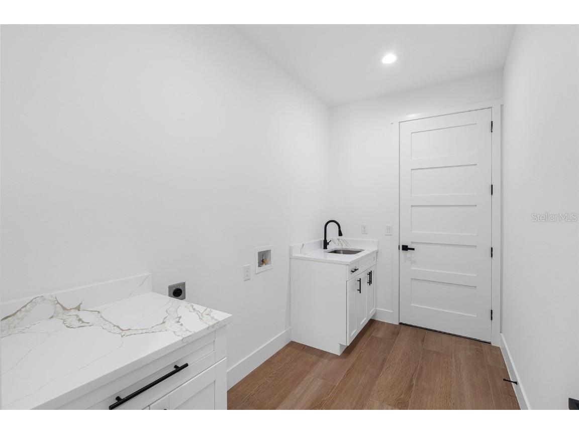 6744 Ralston Beach Circle Tampa FL 33614 TB8412907 image32