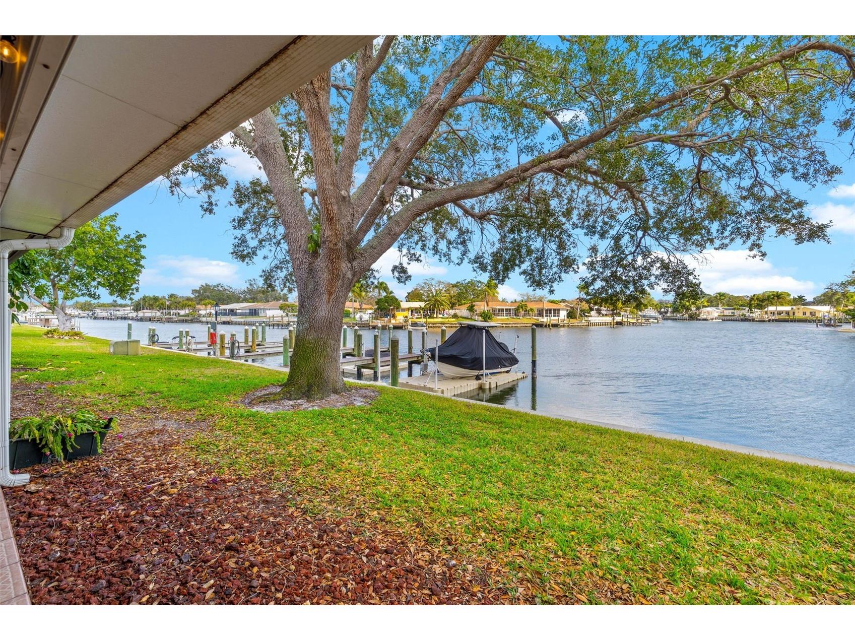 6747 Cape Hatteras Way NE #3 Saint Petersburg FL 33702 TB8493977 image41