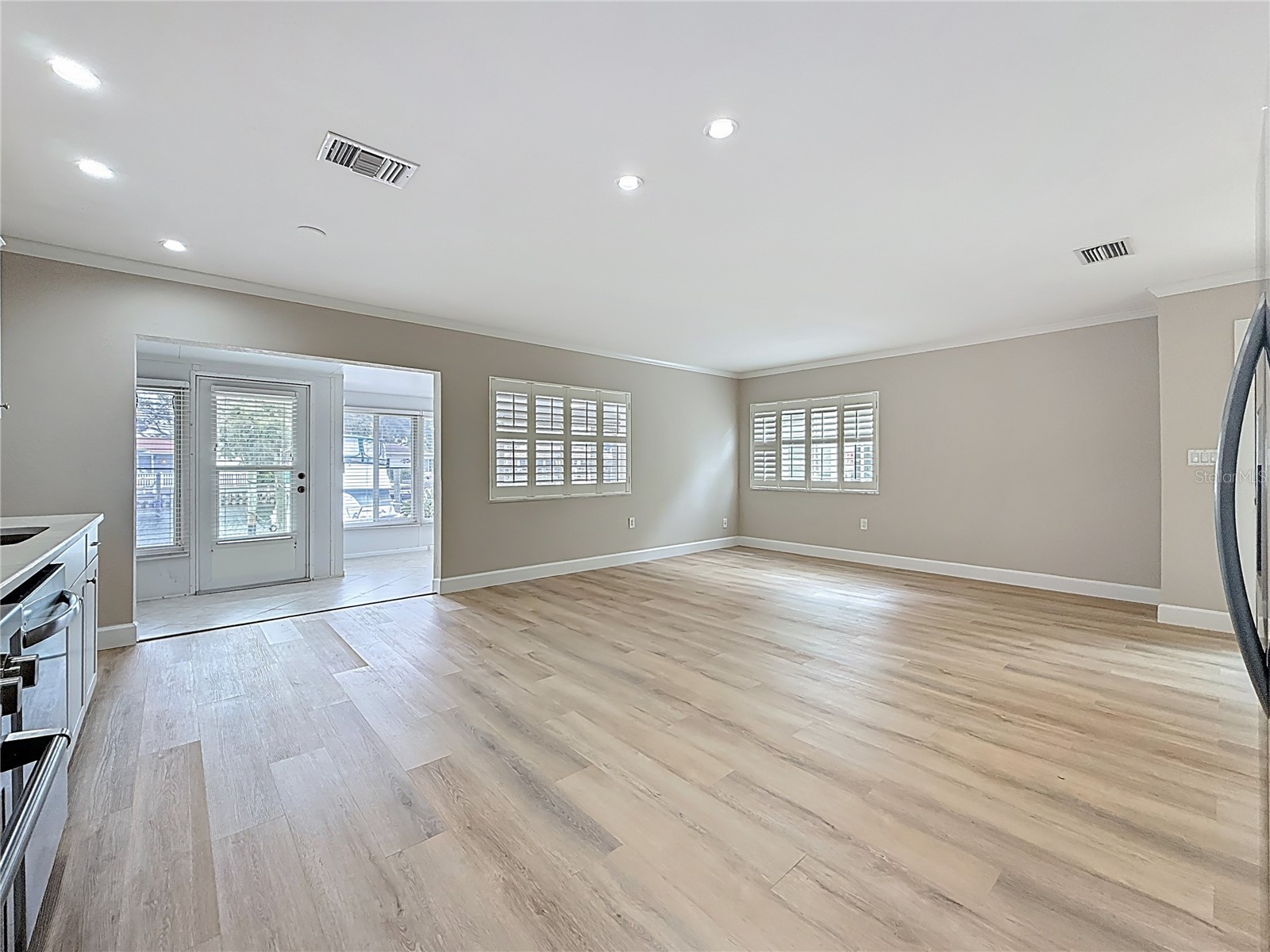 6747 Cape Hatteras Way NE #4 Saint Petersburg FL 33702 TB8473673 image13