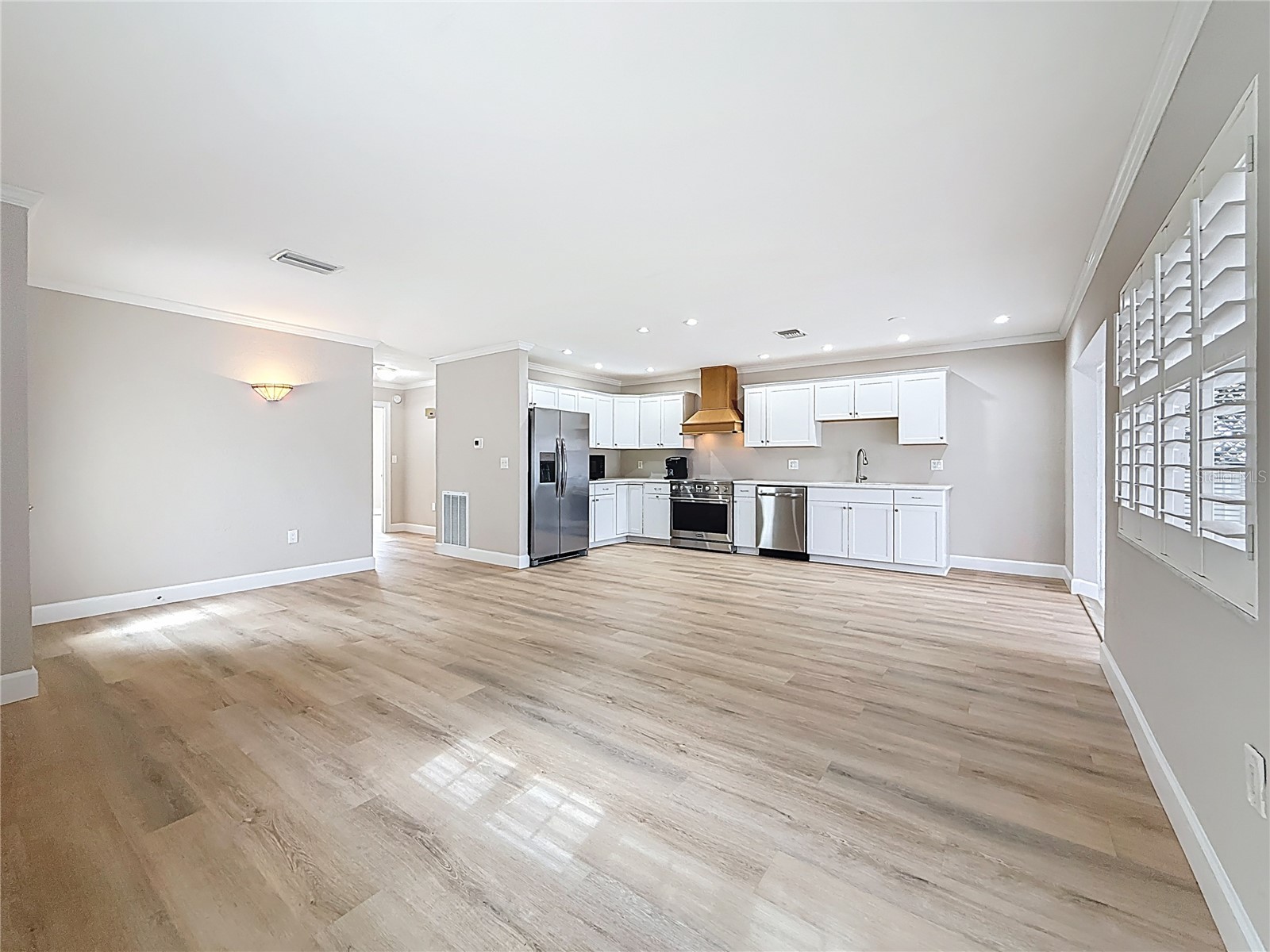 6747 Cape Hatteras Way NE #4 Saint Petersburg FL 33702 TB8473673 image6