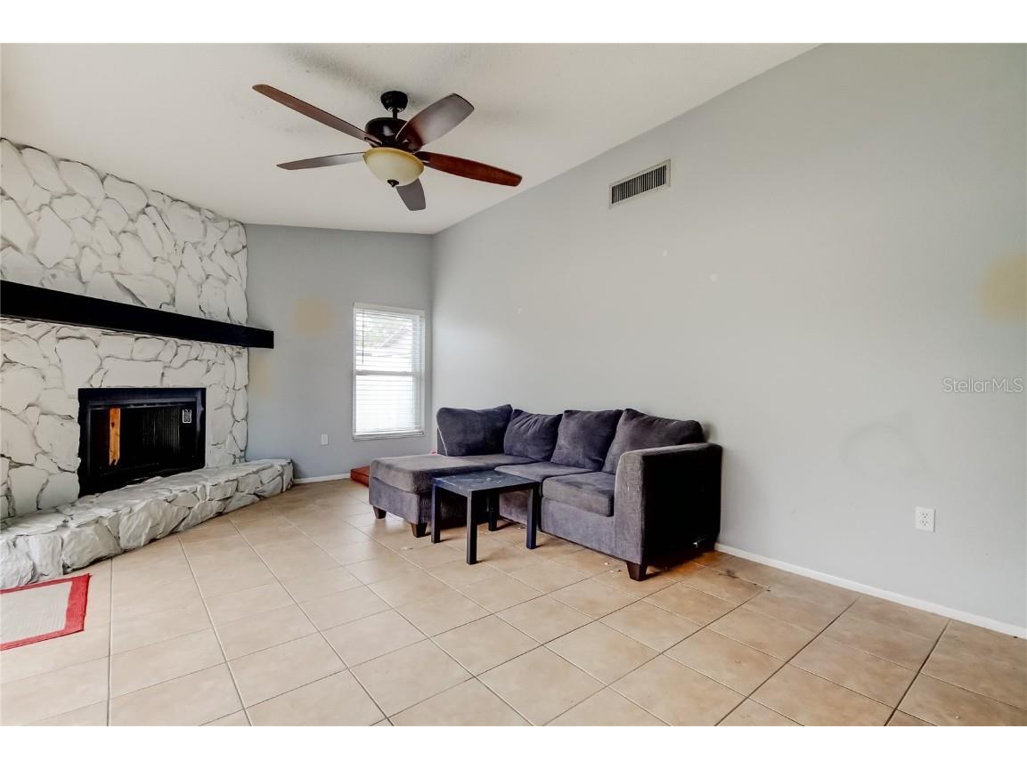 6747 Deer Pond Lane N Pinellas Park FL 33781 TB8427135 image2