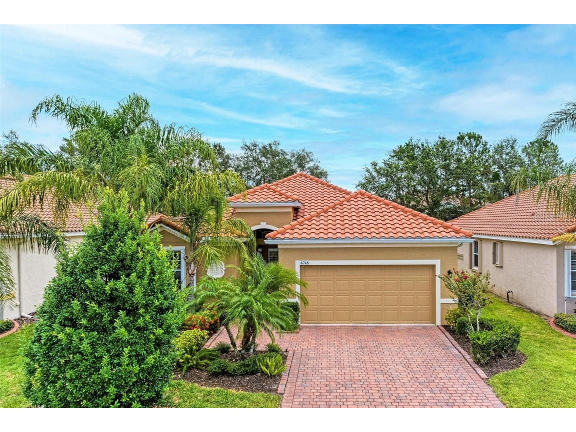 6748 41st Street Circle E Sarasota FL 34243 A4573063 image1