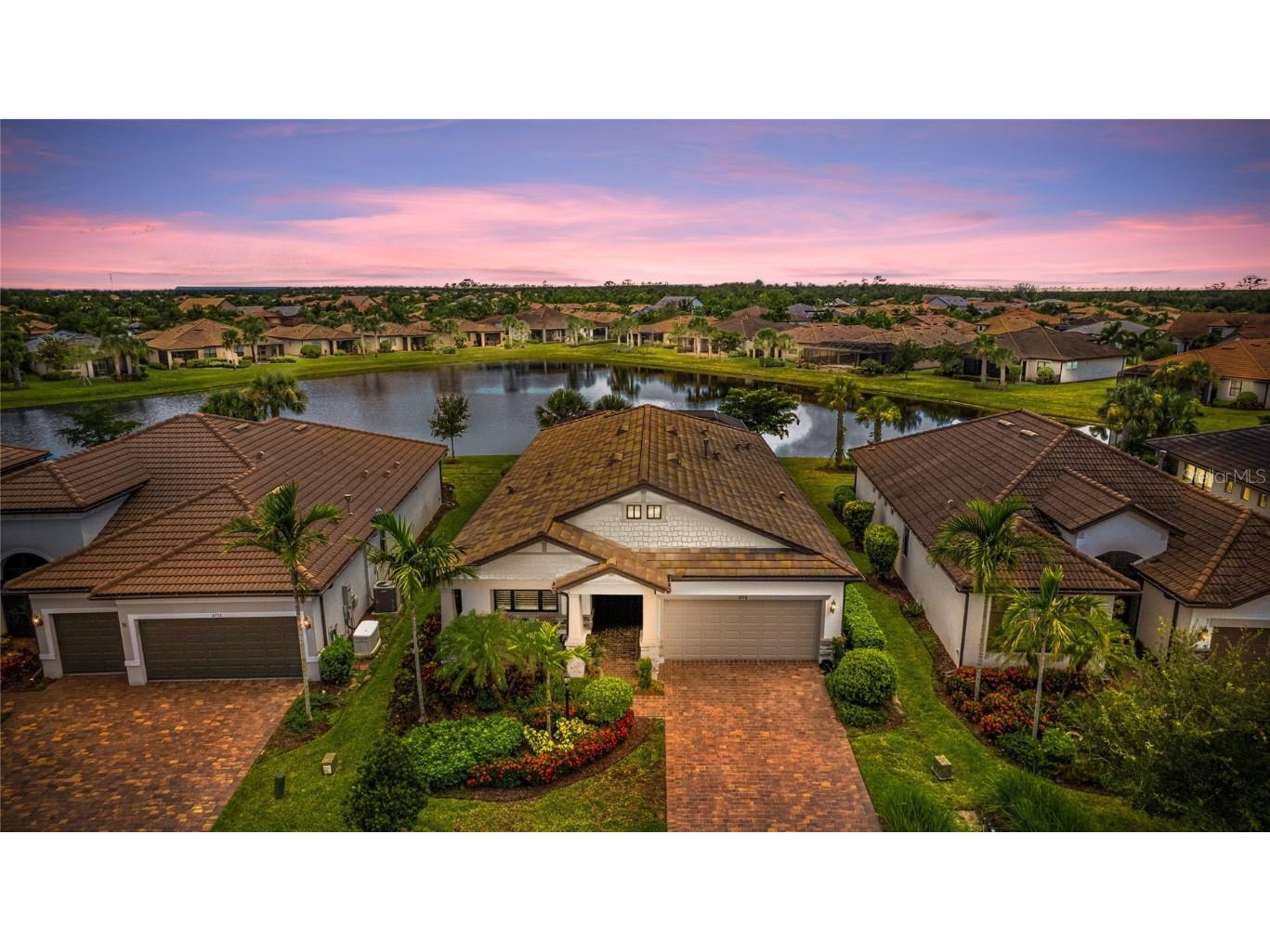 6748 Chester Trail Bradenton FL 34202 A4659713 image1