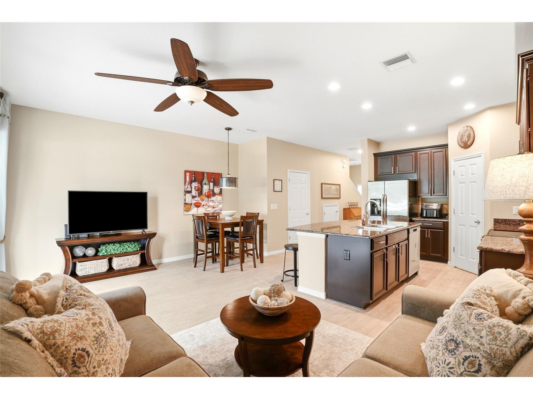 6748 Holly Heath Drive Riverview FL 33578 TB8517523 image9