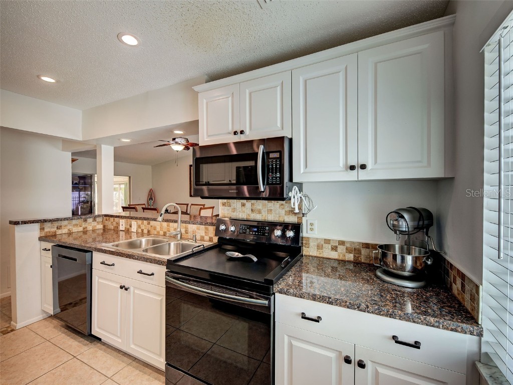 6749 Gasparilla Pines Boulevard Englewood FL 34224 D6145019 image17