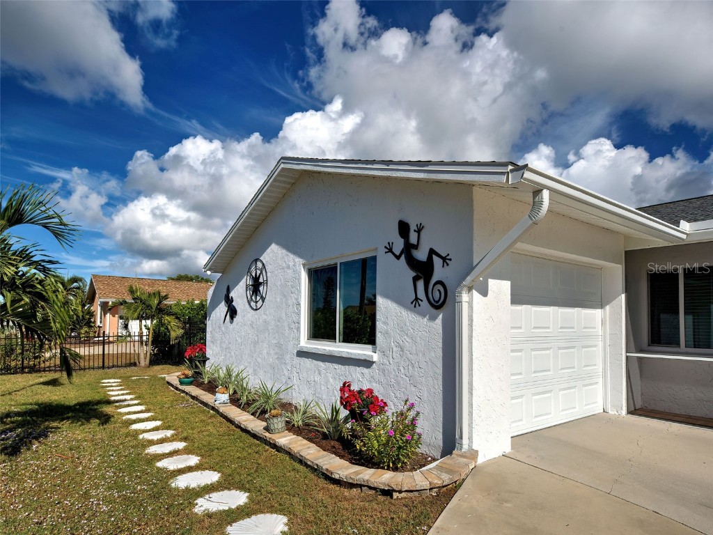 6749 Gasparilla Pines Boulevard Englewood FL 34224 D6145019 image37