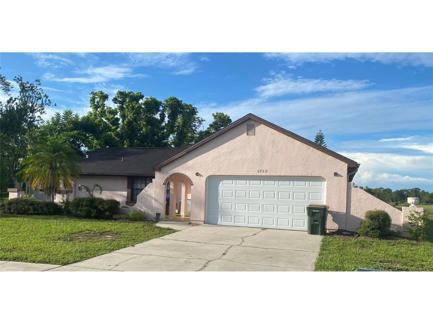 6749 Miro Court North Port FL 34287 C7478304 image1