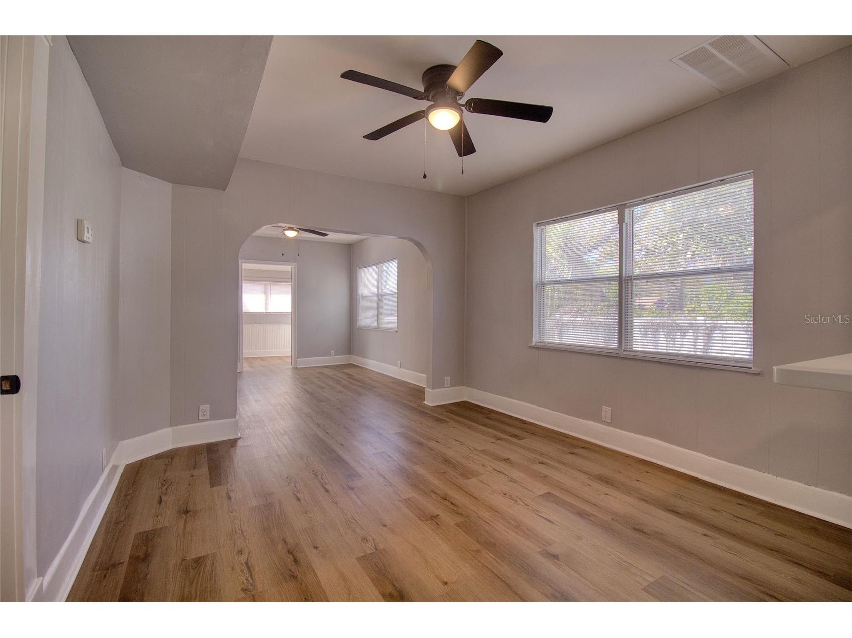 675 16th Avenue S #1 Saint Petersburg FL 33701 TB8488094 image12