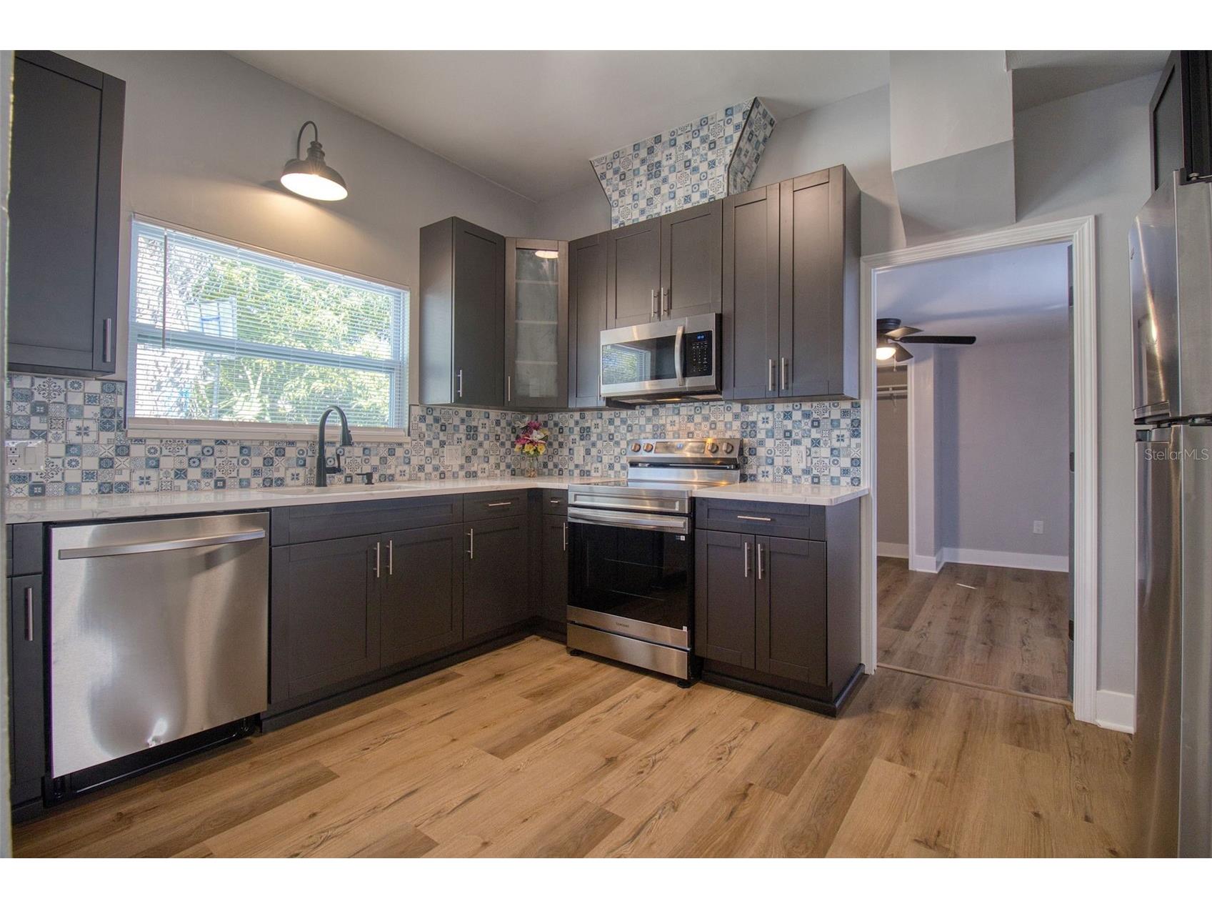 675 16th Avenue S #1 Saint Petersburg FL 33701 TB8488094 image13
