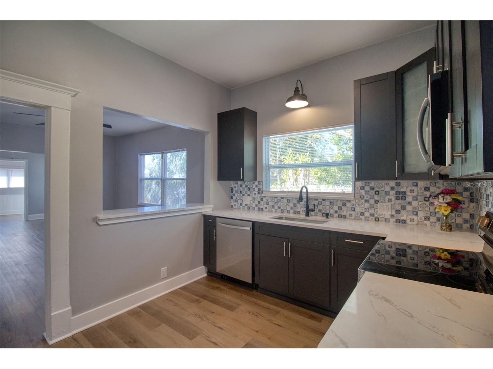 675 16th Avenue S #1 Saint Petersburg FL 33701 TB8488094 image16