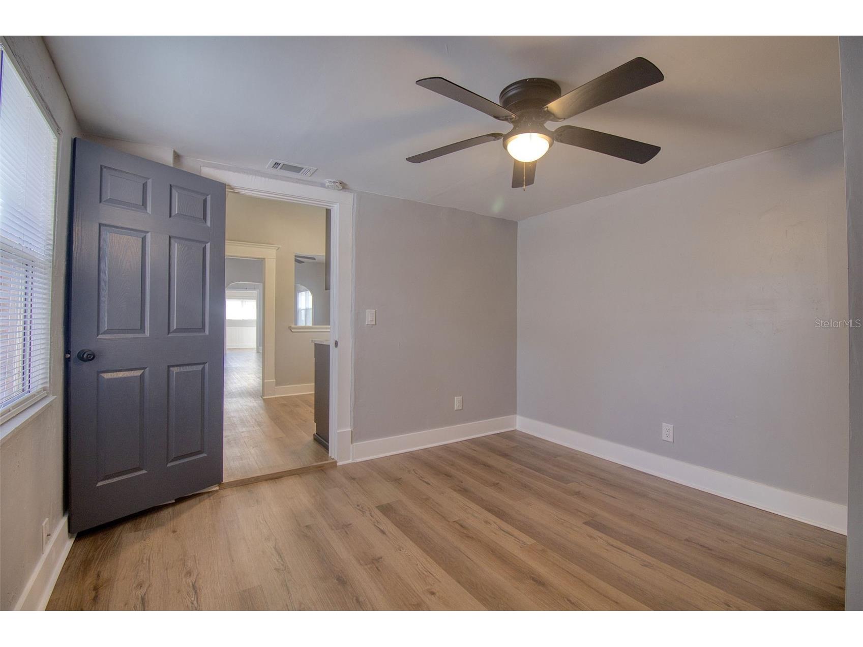675 16th Avenue S #1 Saint Petersburg FL 33701 TB8488094 image18