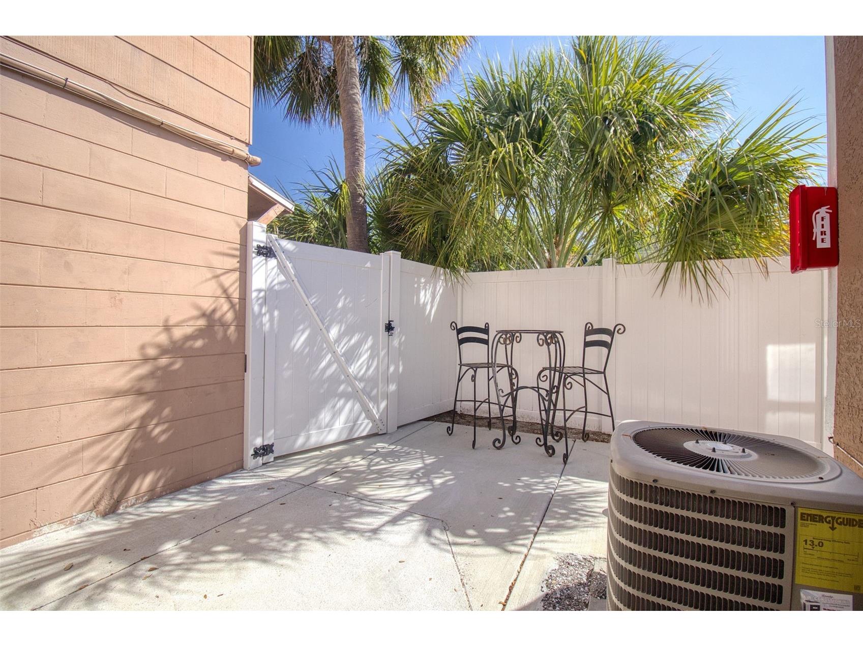 675 16th Avenue S #1 Saint Petersburg FL 33701 TB8488094 image23