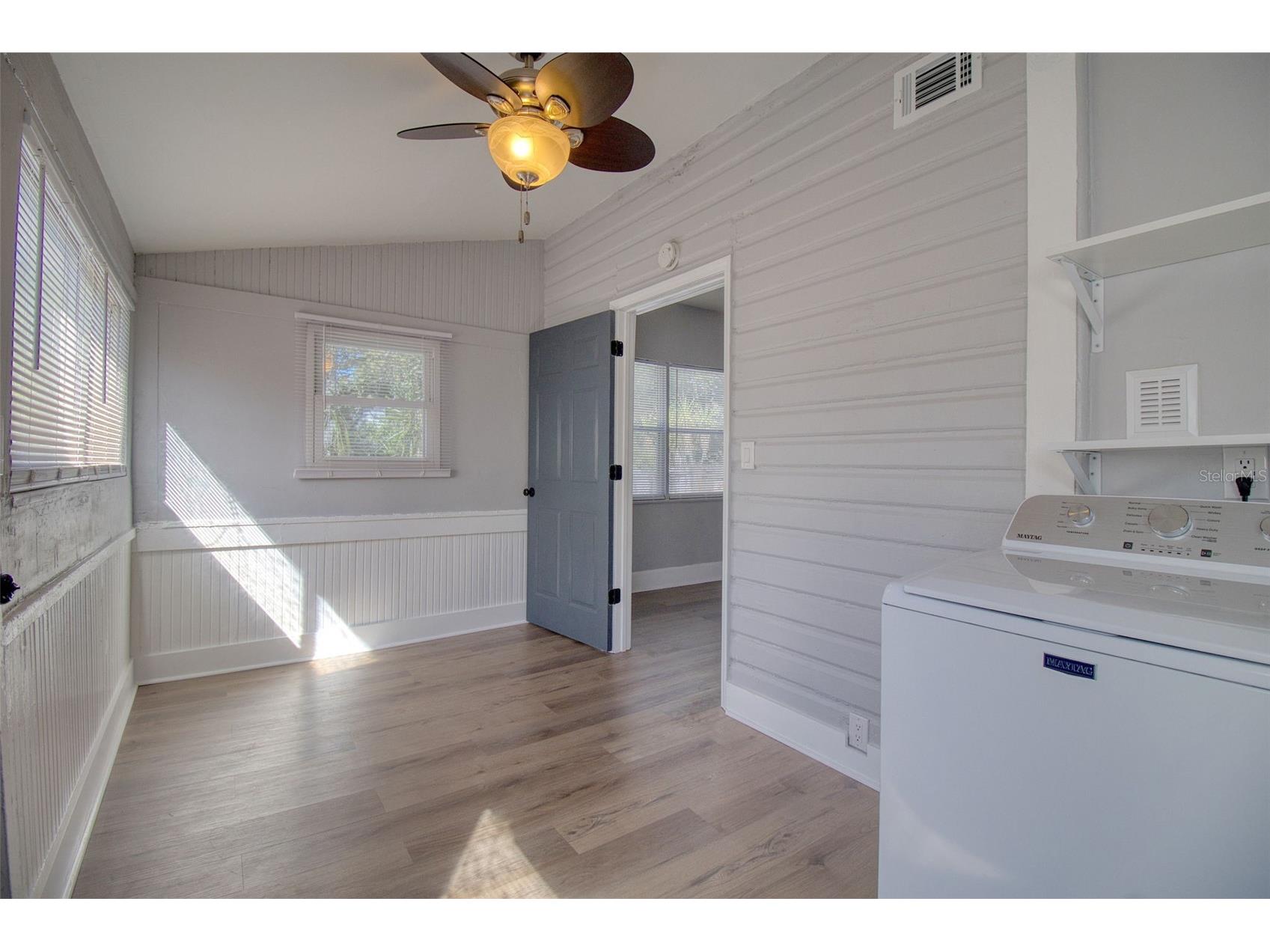 675 16th Avenue S #1 Saint Petersburg FL 33701 TB8488094 image4