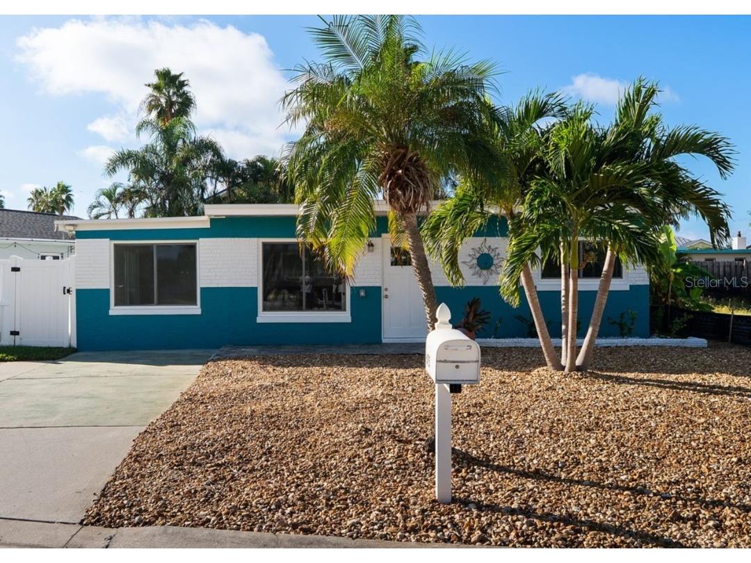 675 182nd Avenue E Redington Shores FL 33708 TB8443654 image6