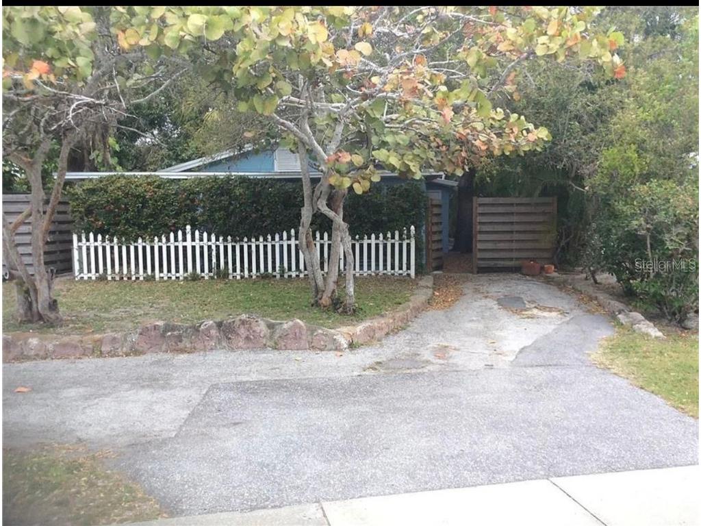 675 Avenida Del Norte Sarasota FL 34242 A4579909 image1