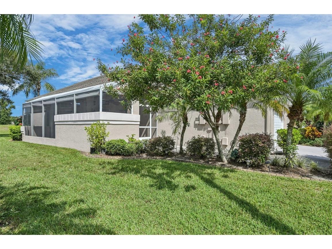 675 Masterpiece Drive Sun City Center FL 33573 TB8428243 image4