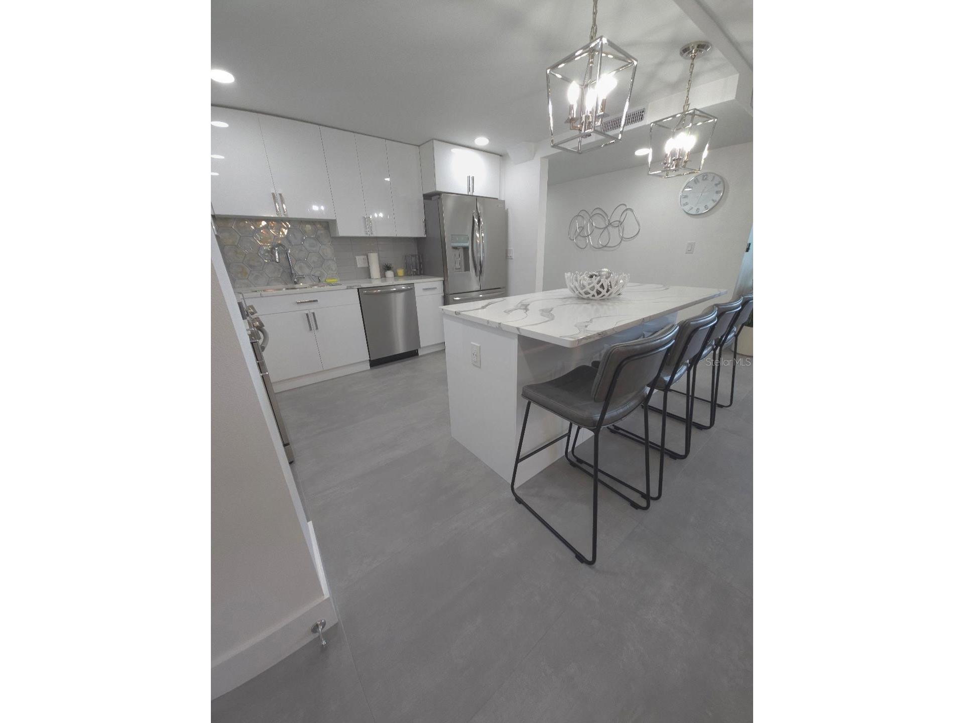 675 S Gulfview Boulevard #505 Clearwater Beach FL 33767 TB8502122 image16
