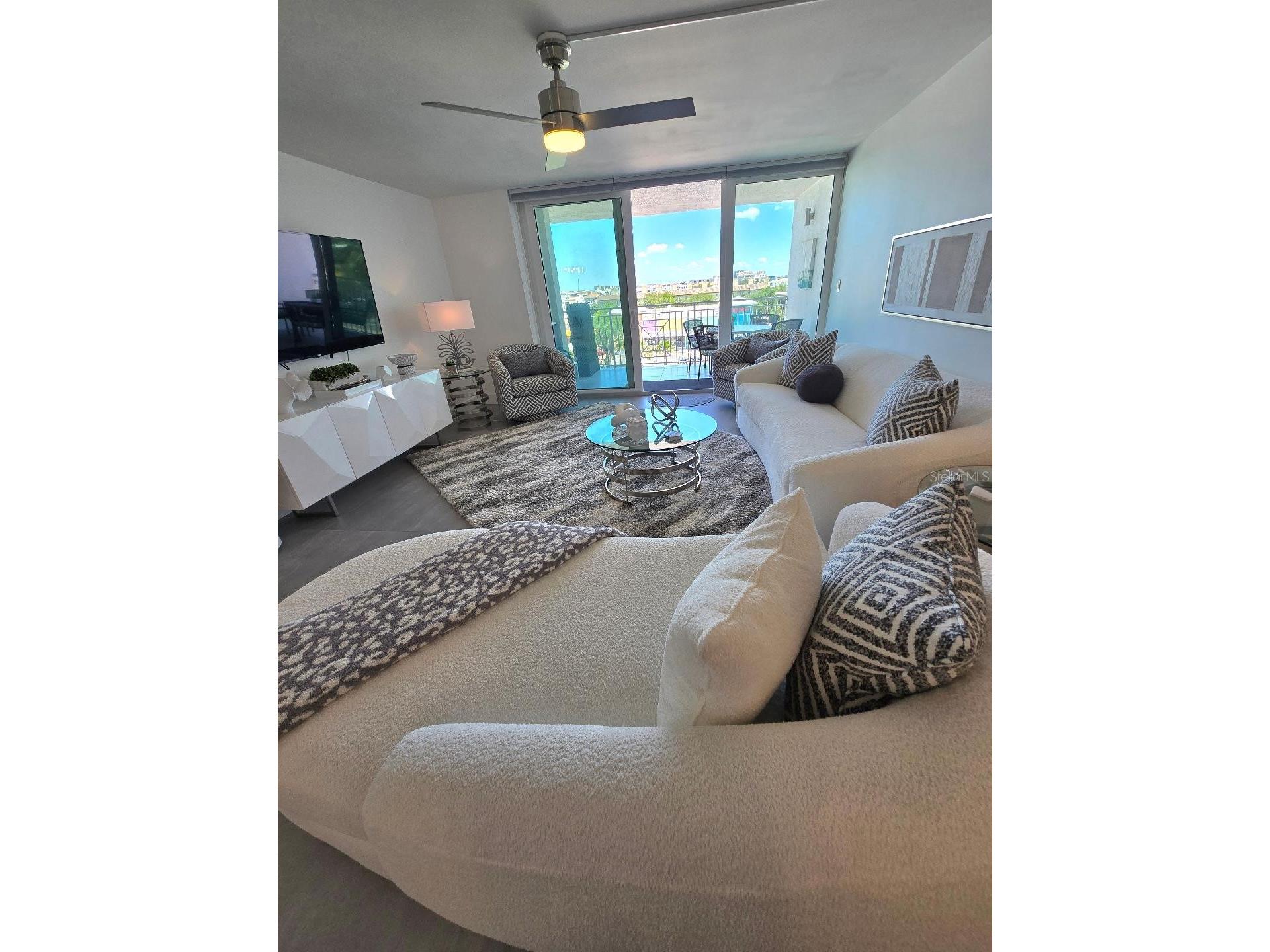 675 S Gulfview Boulevard #505 Clearwater Beach FL 33767 TB8502122 image9