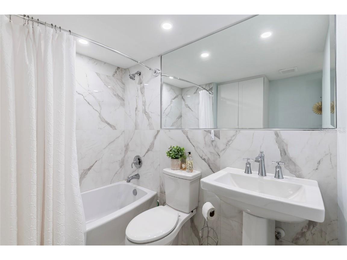 675 S Gulfview Boulevard #704 Clearwater FL 33767 - INTRACOASTAL TO GULF OF MEXICO TB8450487 image29