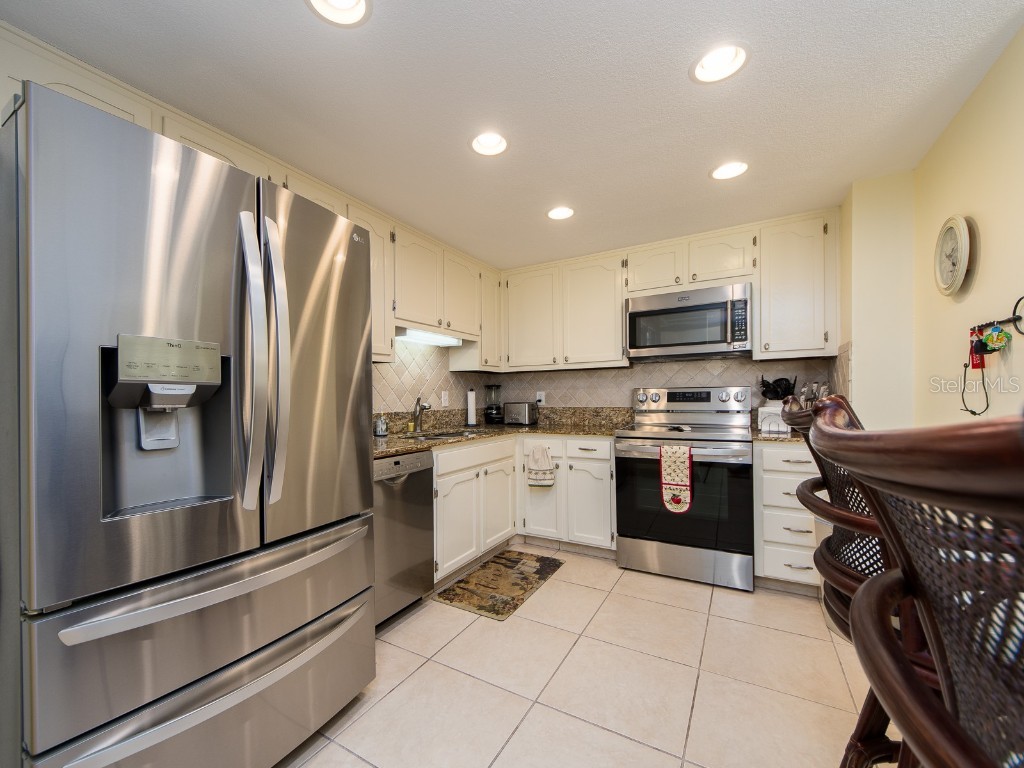 675 S Gulfview Boulevard #902 Clearwater Beach FL 33767 TB8359728 image12