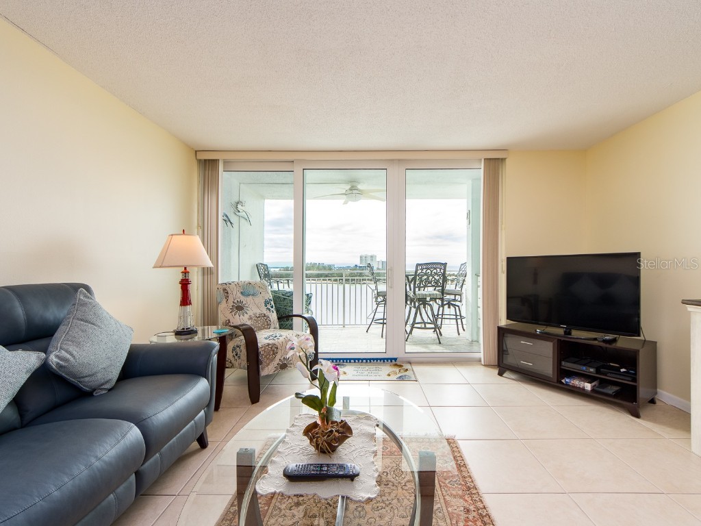 675 S Gulfview Boulevard #902 Clearwater Beach FL 33767 TB8359728 image5