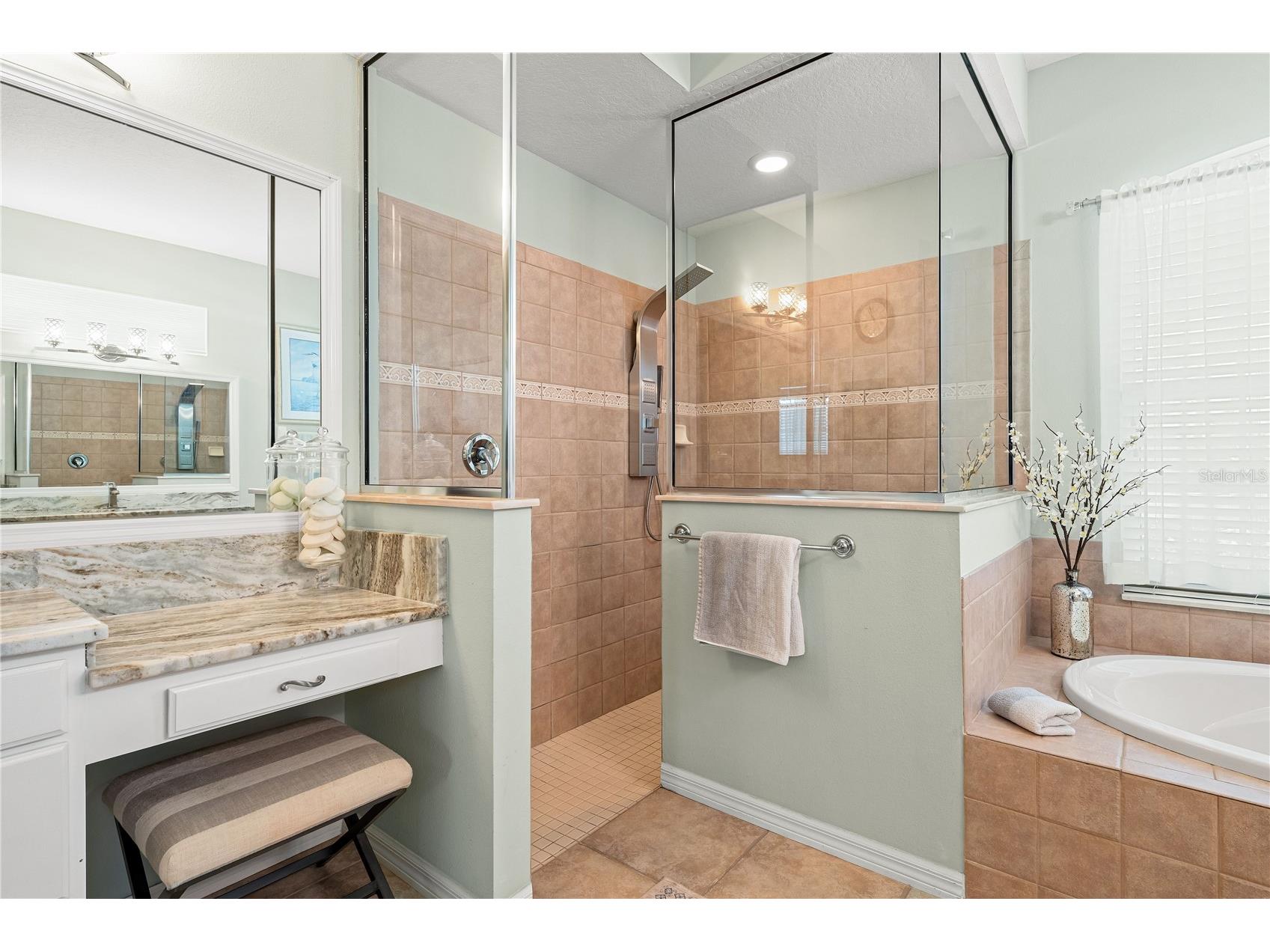 6750 64th Terrace E Bradenton FL 34203 A4684054 image24