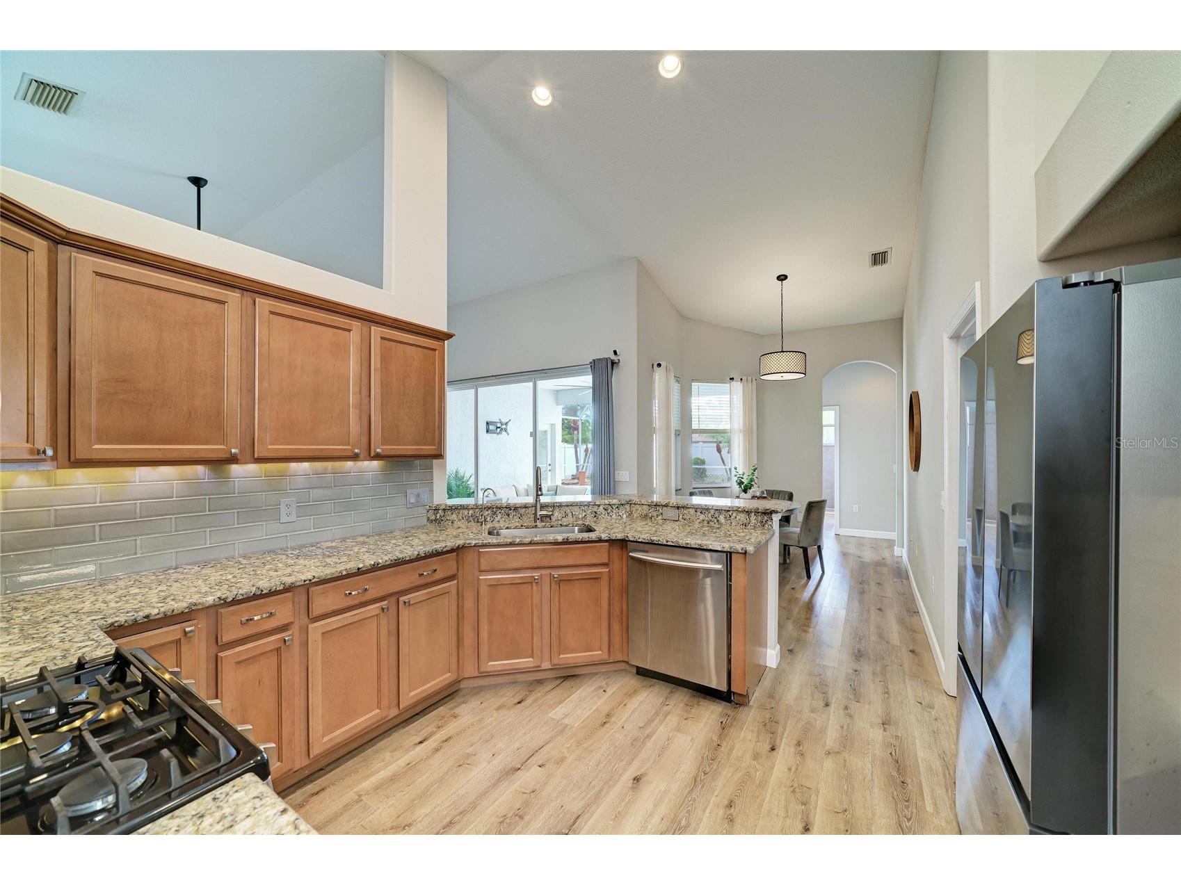 6750 64th Terrace E Bradenton FL 34203 A4695080 image13