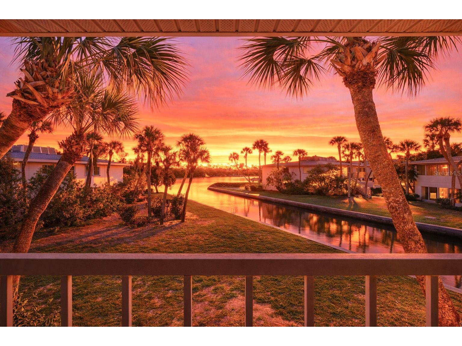 6750 Gulf Of Mexico Drive #152 Longboat Key FL 34228 - BISHOPS BAYOU TO SARASOTA BAY A4686698 image3