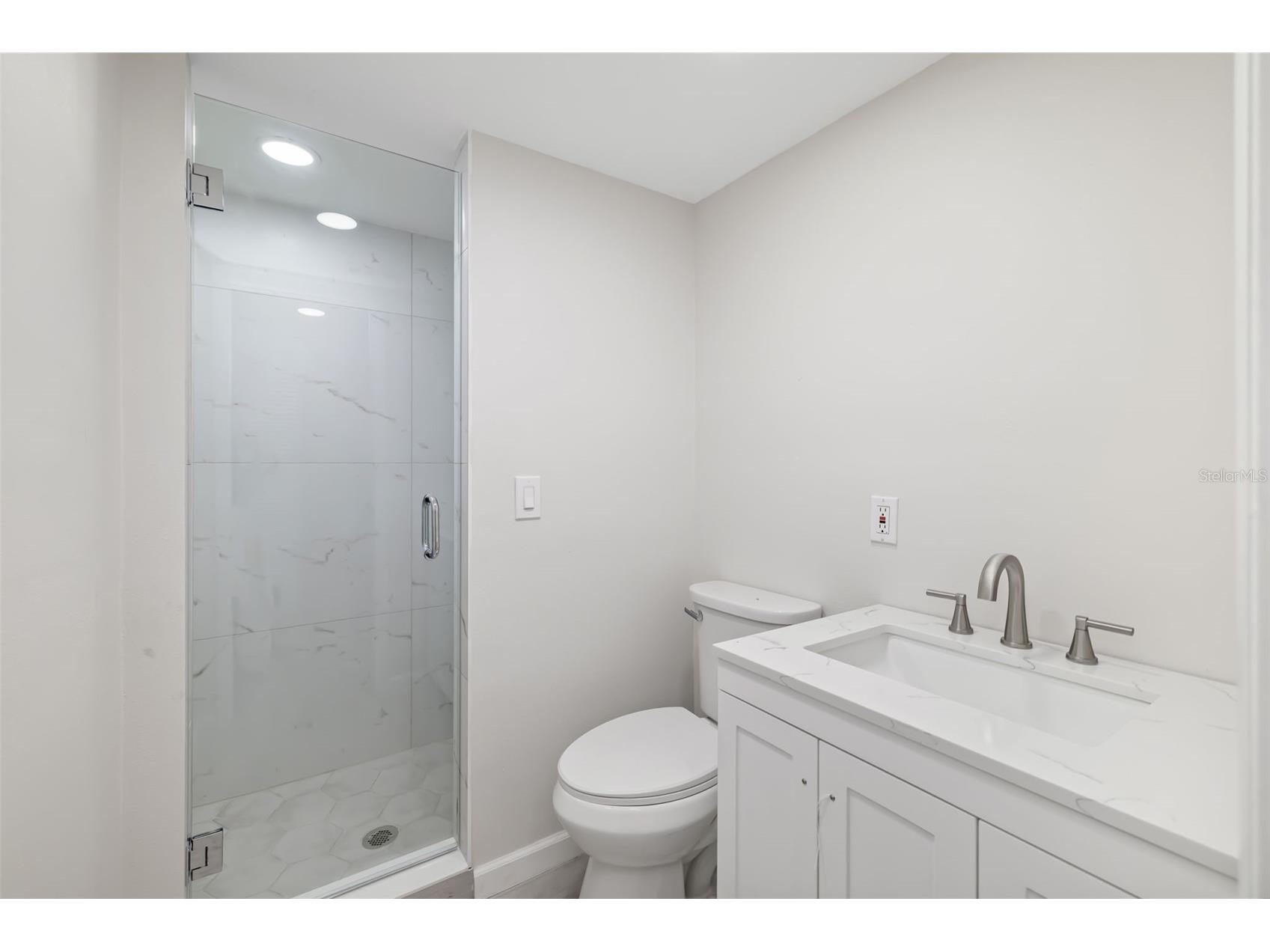 6750 Gulf Of Mexico Drive #163 Longboat Key FL 34228 - BISHOPS BAYOU A4683547 image23