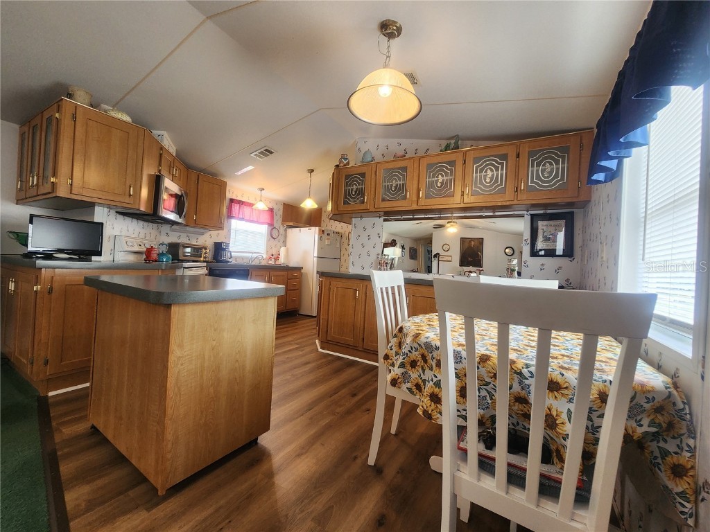 6750 NE 1st Place Ocala FL 34470 OM702919 image3