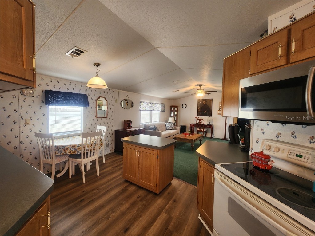 6750 NE 1st Place Ocala FL 34470 OM702919 image4