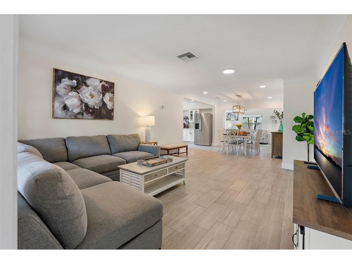 6750 W Flamingo Way S Saint Petersburg FL 33707 TB8431768 image10