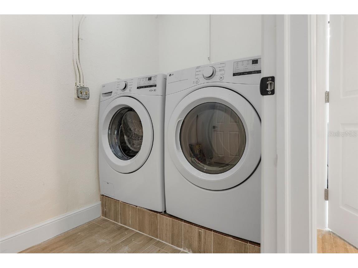 6750 W Flamingo Way S Saint Petersburg FL 33707 TB8431768 image24