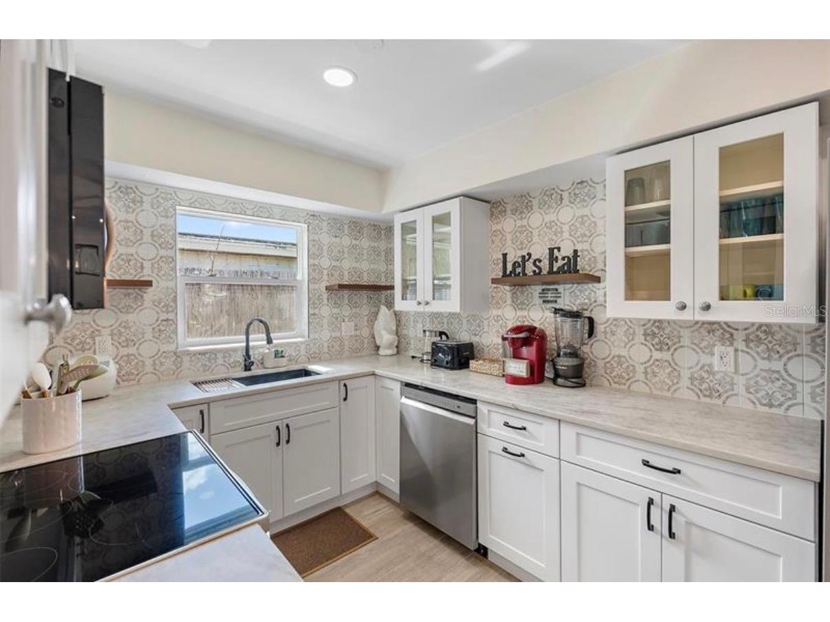 6750 W Flamingo Way S Saint Petersburg FL 33707 TB8498794 image14