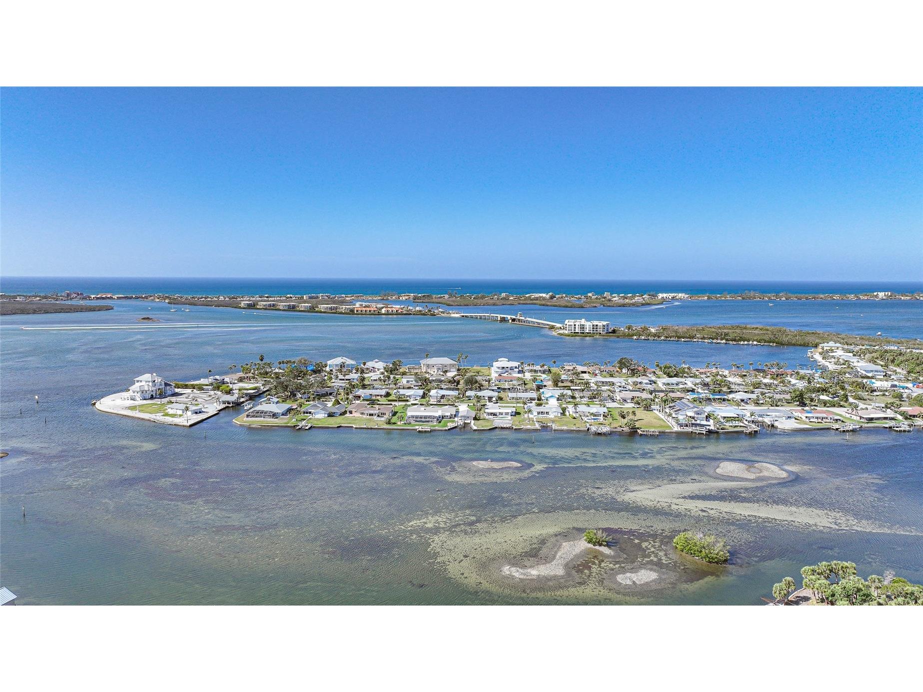 6751 Portside Lane Englewood FL 34223 C7519349 image82