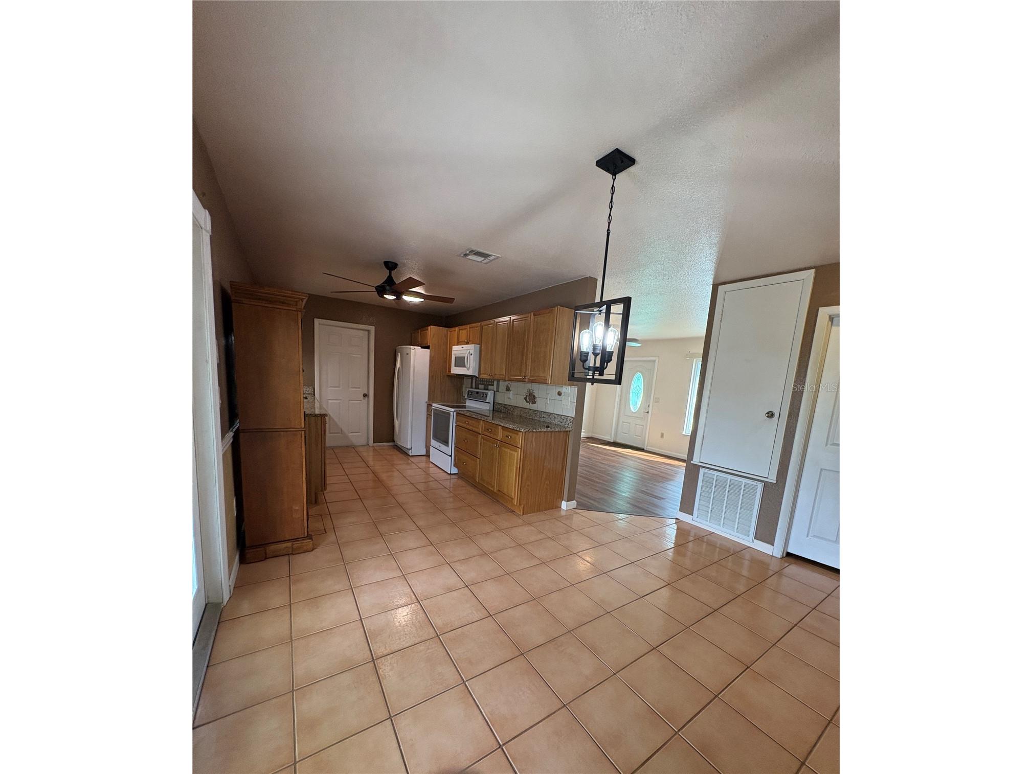 6752 Dennison Avenue North Port FL 34287 C7525635 image8