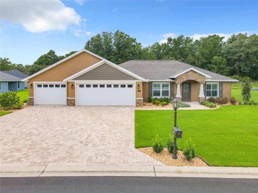 6752 SW 179th Court Road Dunnellon FL 34432 W7856670 image1